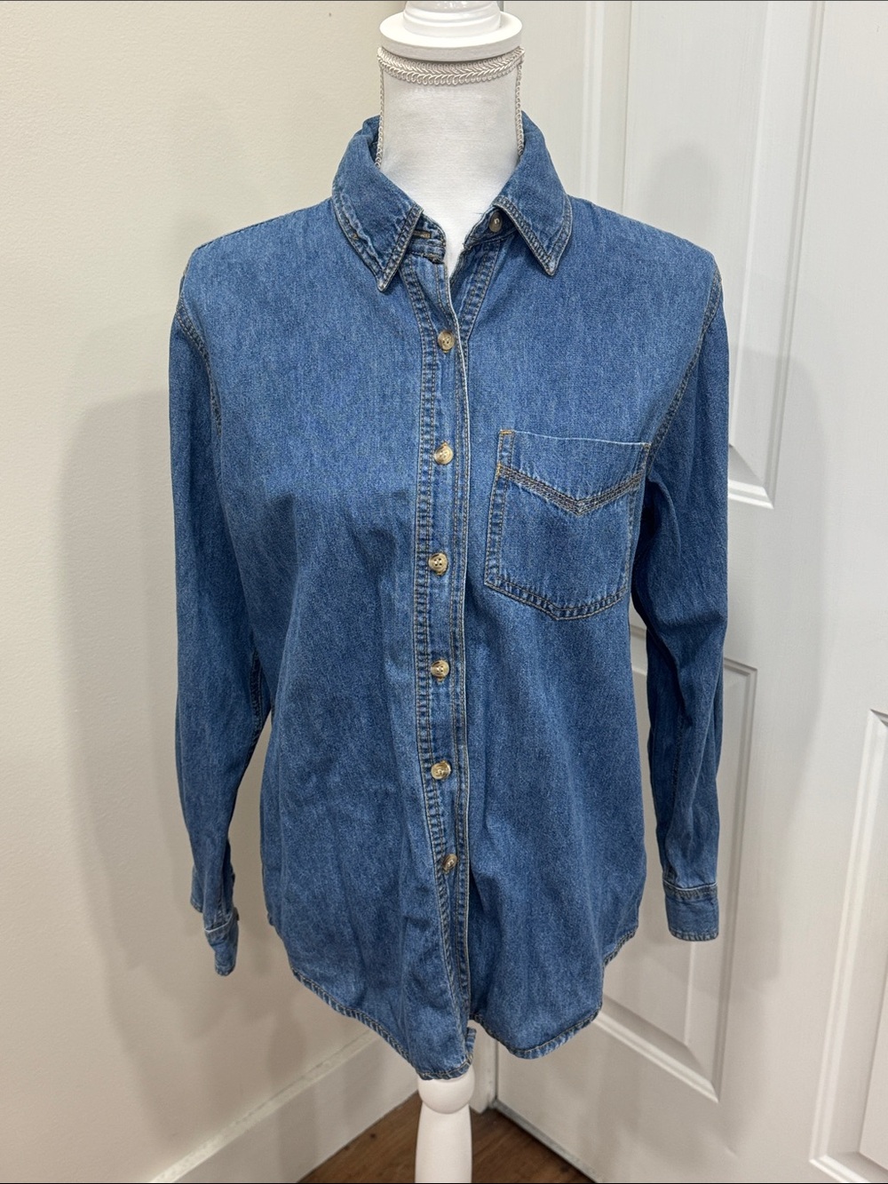 At Last Blues Classic Blue Jean Button-Up Shirt Size Medium